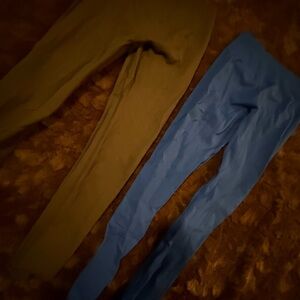 Everyday High-Rise Leggings in Olive and Blue — Versatile Fit